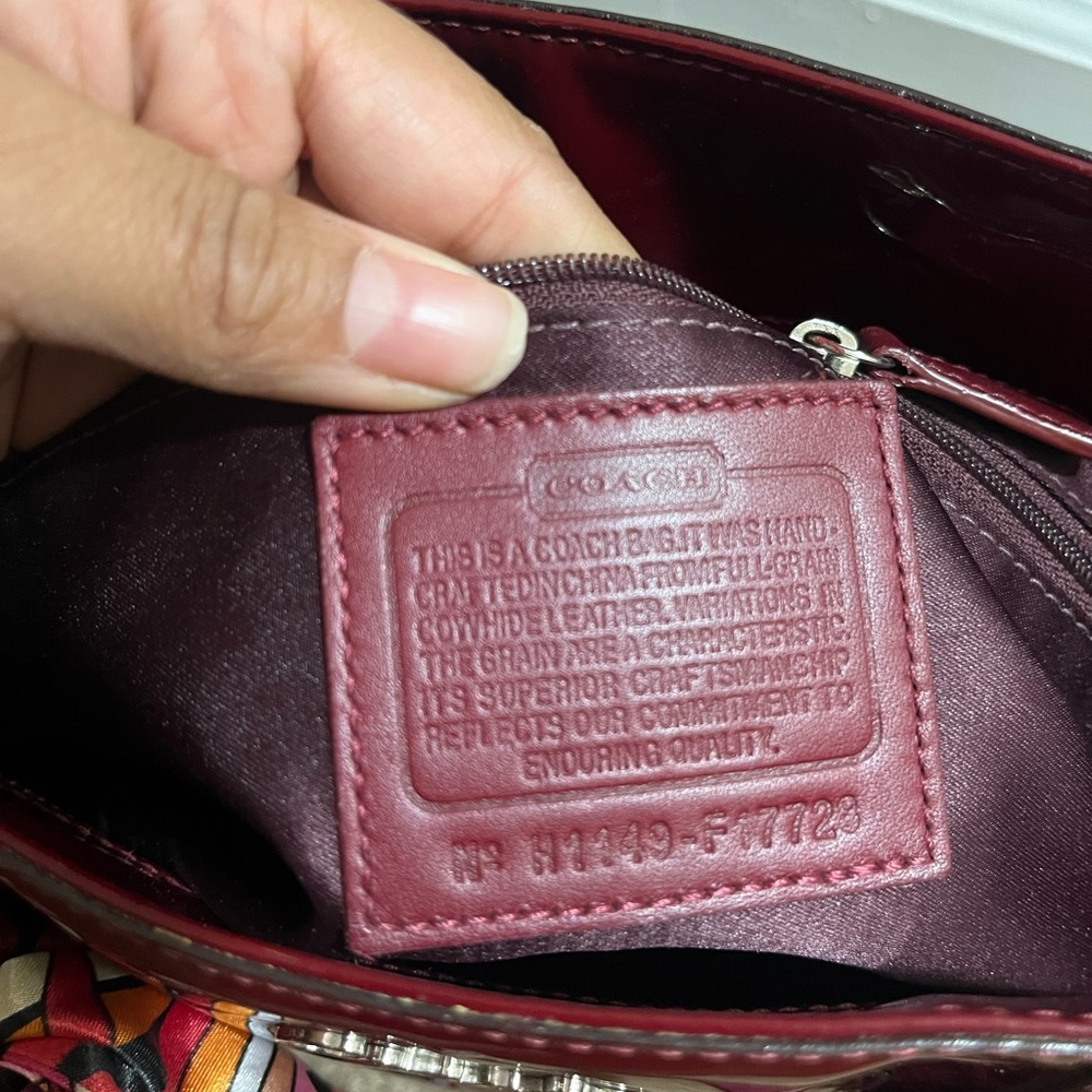 Coach Gallery Red Embossed Patent Leather Tote - Picture 6 of 6
